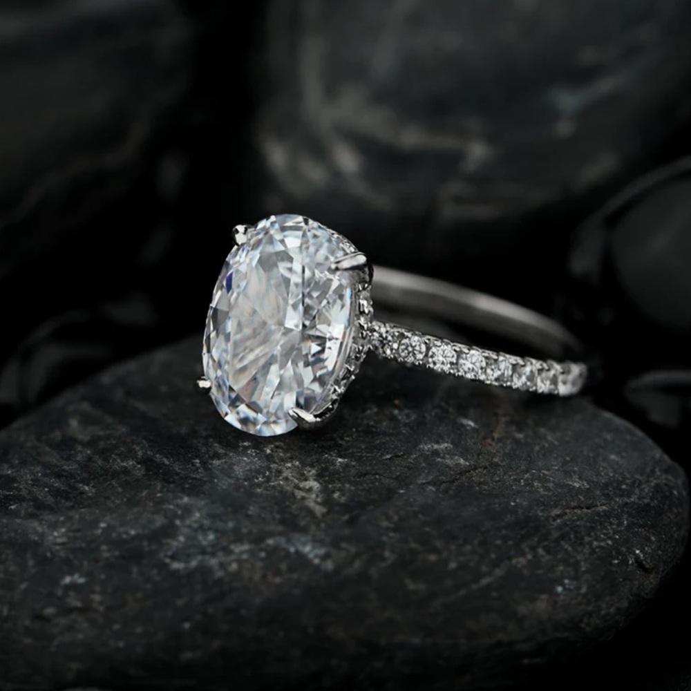 925 Sterling Silver Oval Ring - Picture 3 of 7